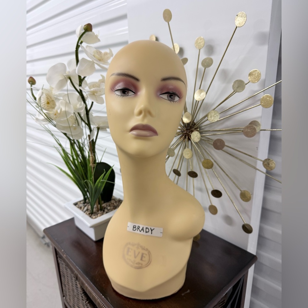 Eve Mannequin Head with Makeup